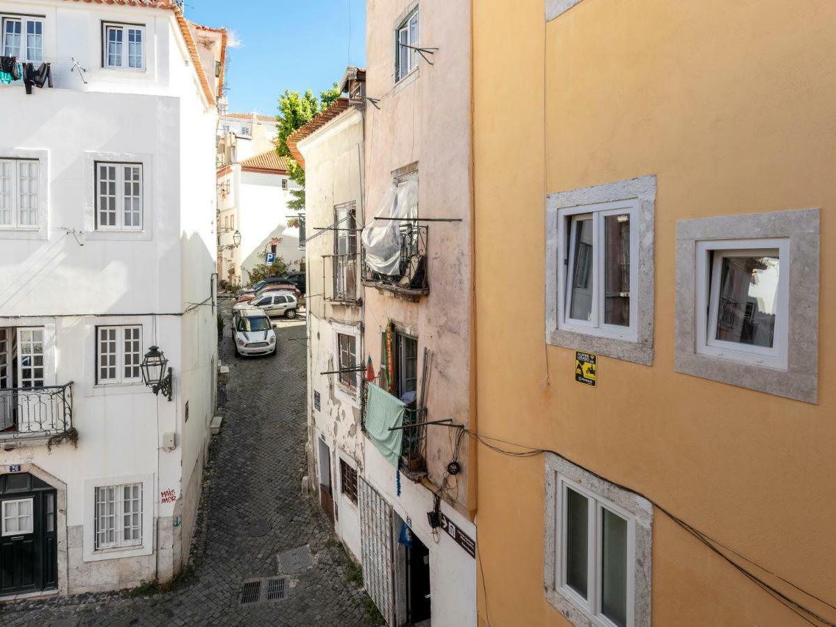 Lisbon Alfama Street View Apartment Exterior photo